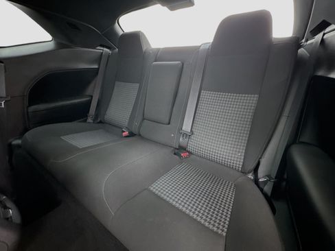 Used 2021 Dodge Challenger GT w/ Driver Convenience Group RWD image 15