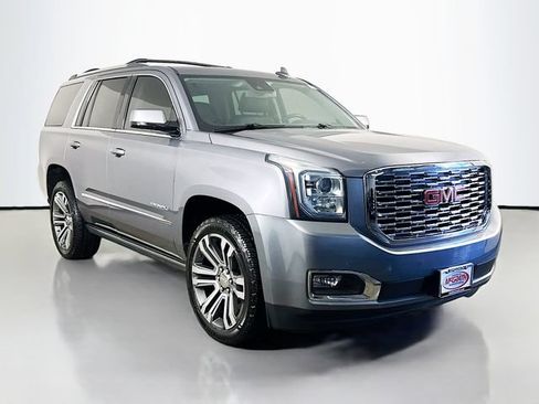 Used 2019 GMC Yukon Denali w/ Denali Ultimate Package AWD/4WD image 19