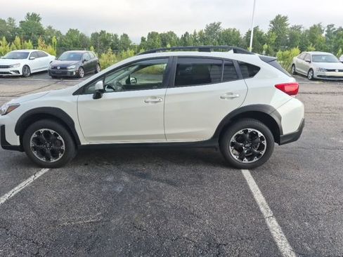 Used 2022 Subaru Crosstrek 2.0i Premium AWD/4WD image 8