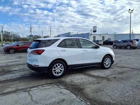 Used 2024 Chevrolet Equinox LS w/ LS Convenience Package FWD image 20