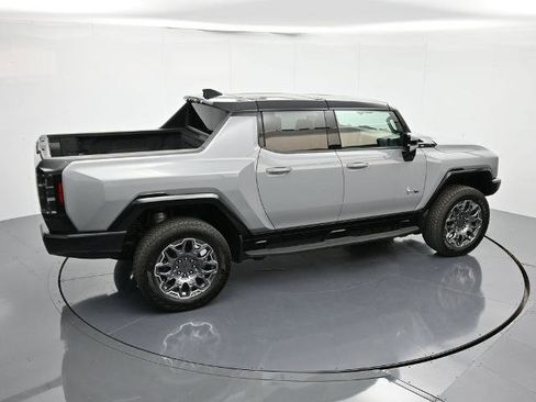 New 2025 GMC Hummer EV 3X image 32
