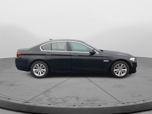 Used 2014 BMW 528i xDrive Sedan image 12