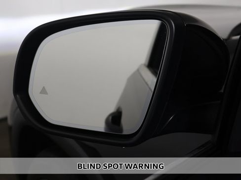 Used 2022 Mercedes-Benz GLS 450 4MATIC image 8