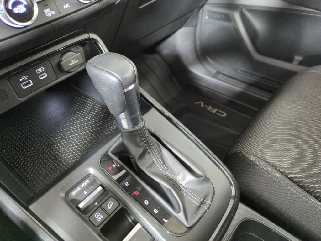 Certified 2025 Honda CR-V EX image 30