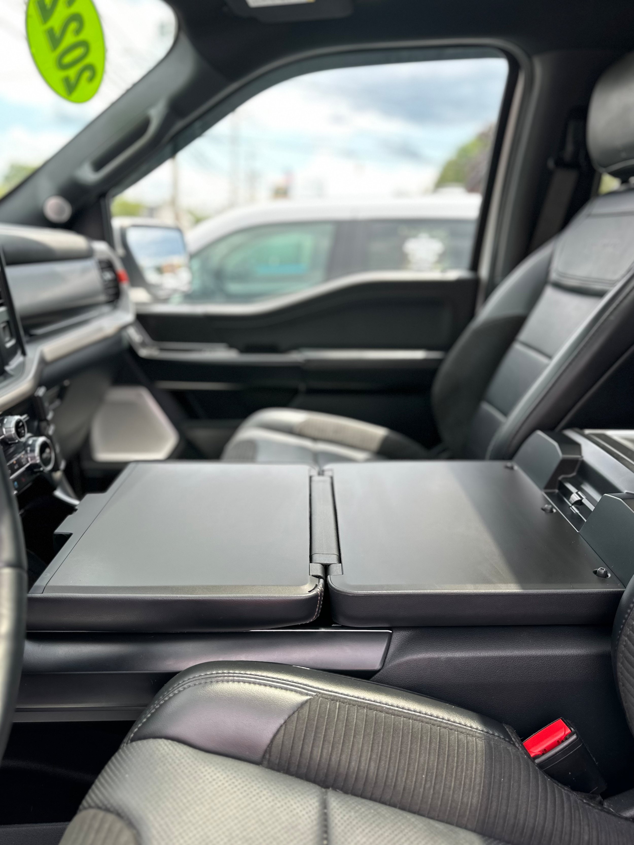 Used 2022 Ford F150 Raptor w/ Equipment Group 801A High AWD/4WD image 28