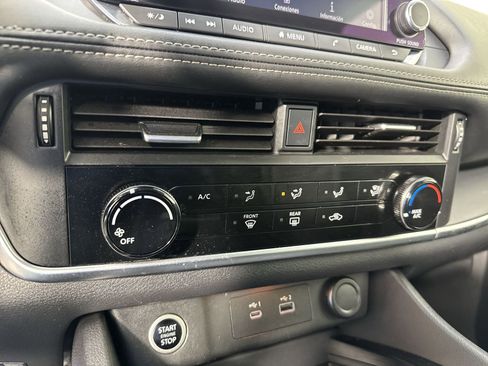 Certified 2021 Nissan Rogue S image 9