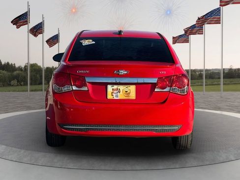 Used 2016 Chevrolet Cruze LT w/ Sun And Sound Package FWD image 6