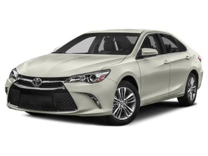 Used 2015 Toyota Camry SE