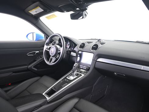 Certified 2025 Porsche 718 Cayman S image 19