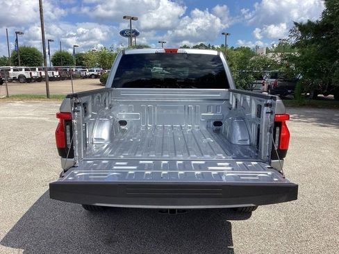 New 2025 Ford F150 Lightning Flash AWD/4WD image 9
