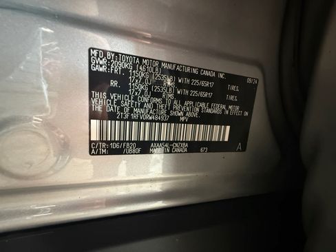 Used 2024 Toyota RAV4 LE AWD/4WD image 25