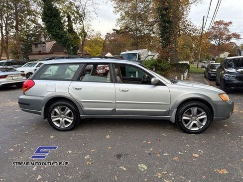 Used 2007 Subaru Outback 2.5i image 12