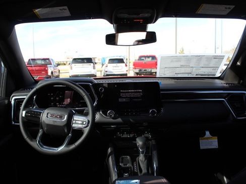 New 2026 GMC Canyon Elevation image 11