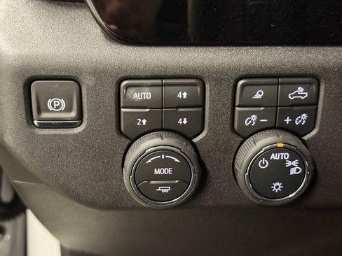 New 2026 Chevrolet Silverado 1500 LT image 20