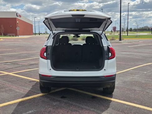 Used 2020 GMC Terrain SLE w/ Driver Convenience Package FWD image 53