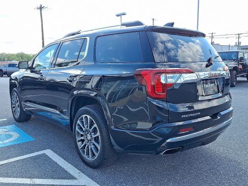 Used 2021 GMC Acadia Denali w/ Denali Ultimate Package AWD/4WD image 4
