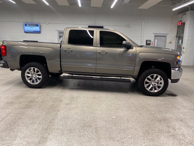 Used 2017 Chevrolet Silverado 1500 LT w/ All Star Edition RWD image 4