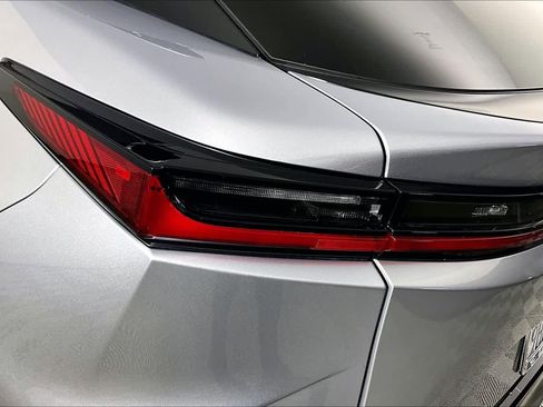 Used 2023 Lexus RZ 450e Premium image 27