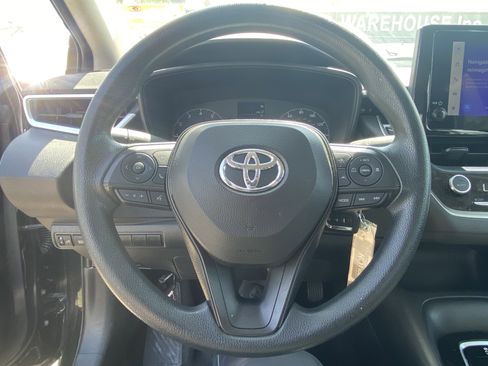 Used 2024 Toyota Corolla LE image 9