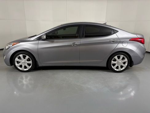 Used 2013 Hyundai Elantra Limited w/ Technology Pkg image 5