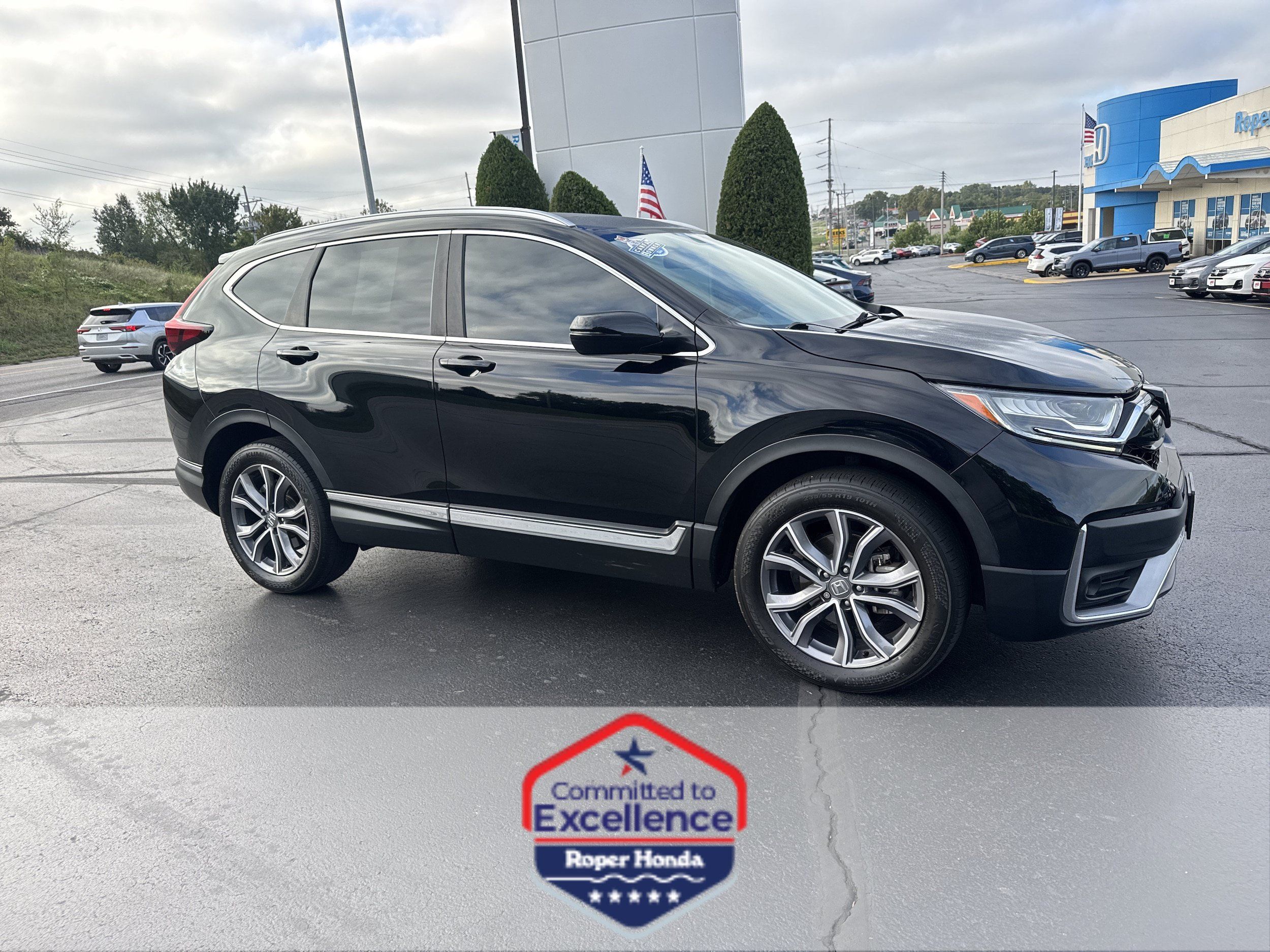 Used 2022 Honda CR-V Touring image 1