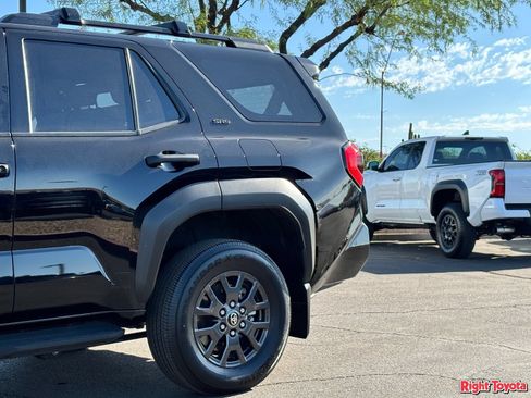 Certified 2026 Toyota 4Runner SR5 AWD/4WD image 11