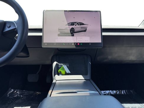 Used 2025 Tesla Model 3 RWD image 14