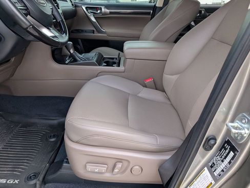 Used 2023 Lexus GX 460 Premium AWD/4WD image 12
