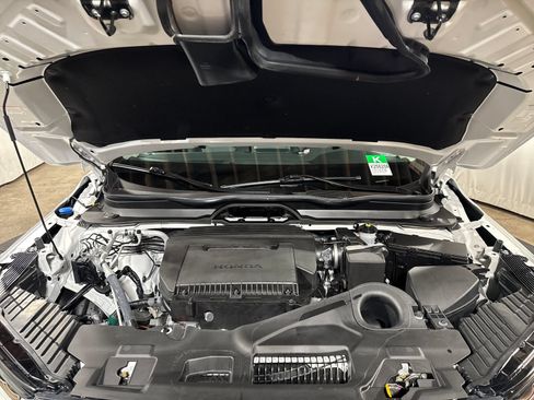 Used 2025 Honda Pilot EX-L image 30