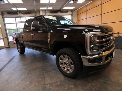 New 2026 Ford F350 Lariat w/ Lariat Ultimate Package