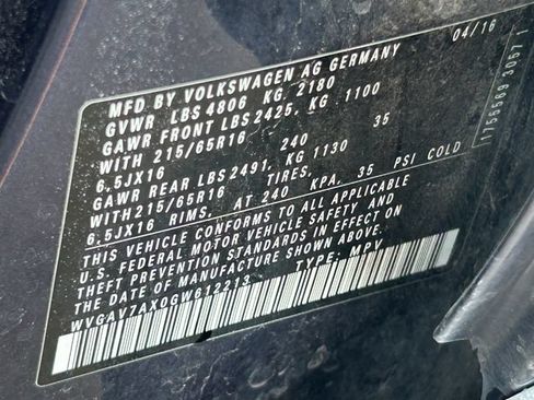 Used 2016 Volkswagen Tiguan S FWD image 37