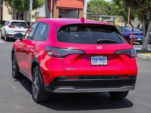 Certified 2024 Honda HR-V EX-L image 13