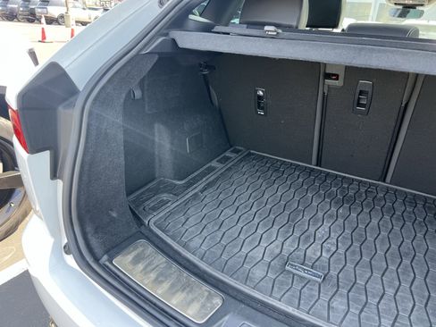 Used 2024 Jaguar E-PACE R-Dynamic SE image 35