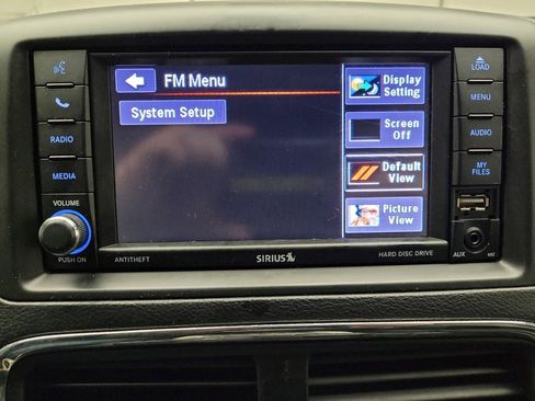 Used 2019 Dodge Grand Caravan SXT image 25