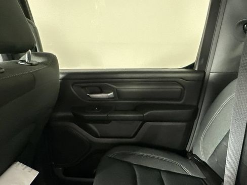 New 2026 RAM 1500 Express AWD/4WD image 14