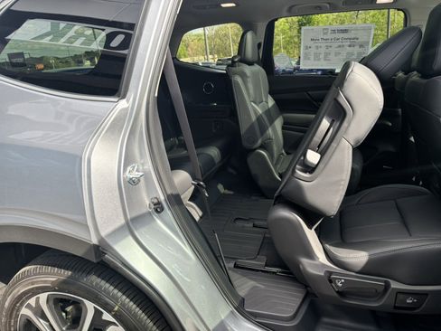 New 2026 Subaru Ascent Limited AWD/4WD image 45