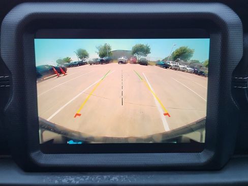 Used 2023 Jeep Wrangler Unlimited Sahara AWD/4WD image 19