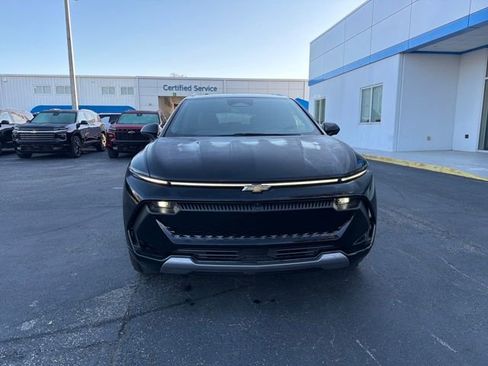 New 2026 Chevrolet Equinox EV LT image 20