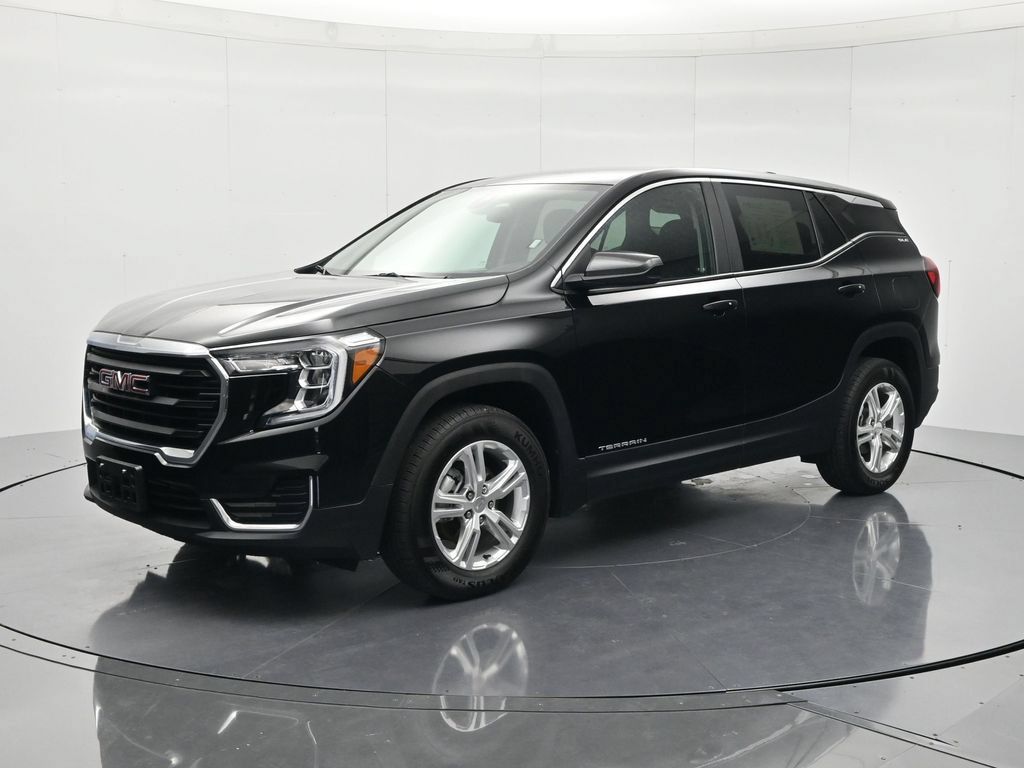 Certified 2024 GMC Terrain SLE AWD/4WD image 1