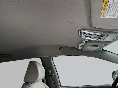 Used 2016 Kia Sedona LX w/ LX Convenience Package FWD image 14