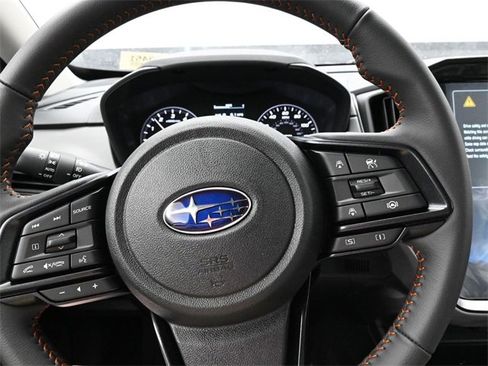 Used 2025 Subaru Crosstrek 2.5i Limited image 6