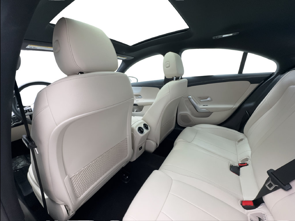 Used 2025 Mercedes-Benz CLA 250 image 30