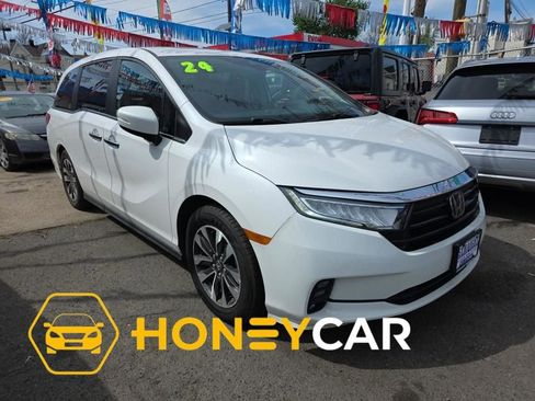 Used 2024 Honda Odyssey EX-L image 1