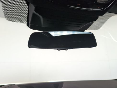 New 2026 BMW X6 M60i image 17