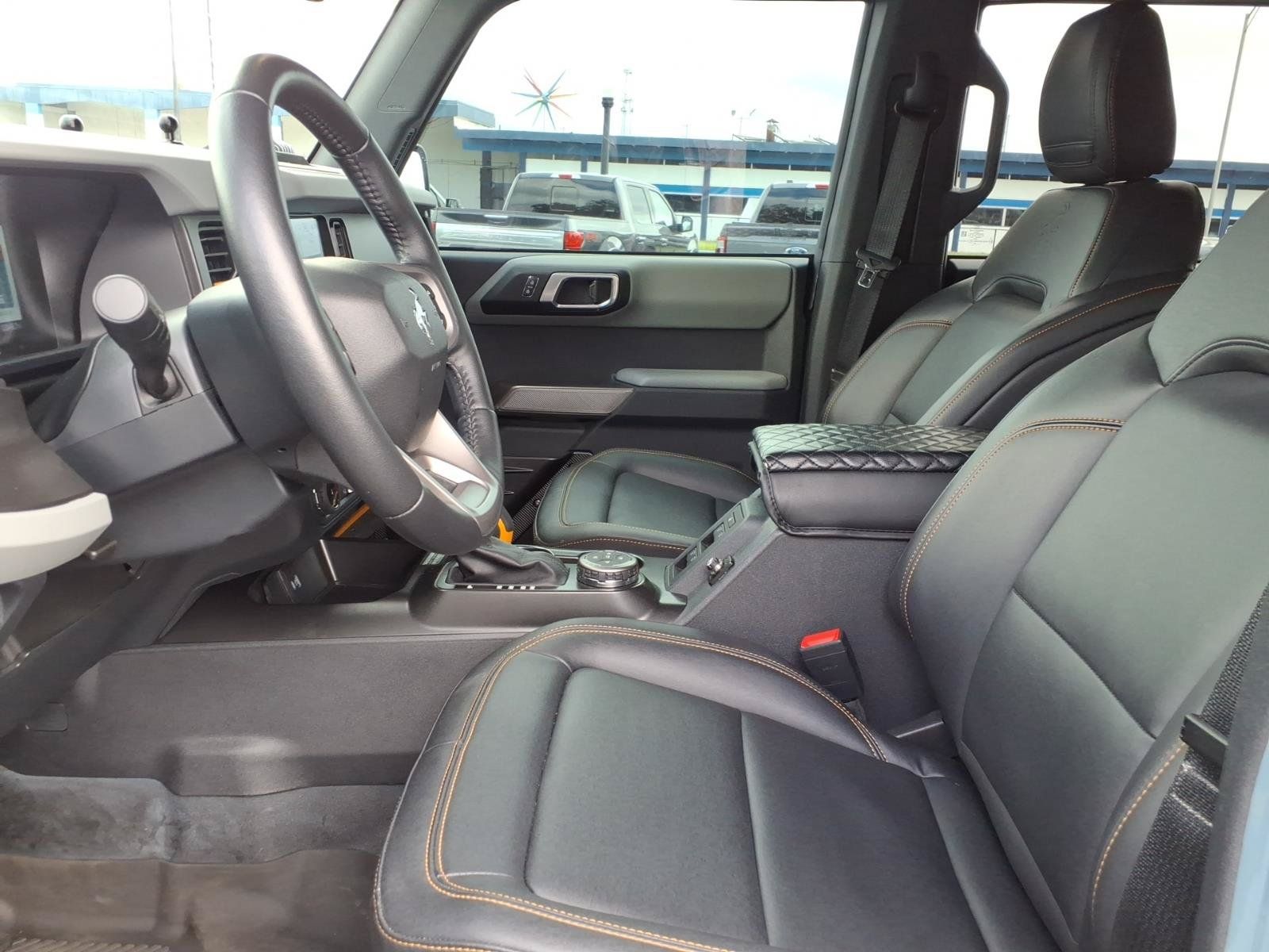 Used 2022 Ford Bronco Badlands w/ Sasquatch Package AWD/4WD image 22