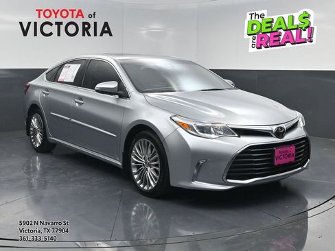 Used 2016 Toyota Avalon Limited image 1