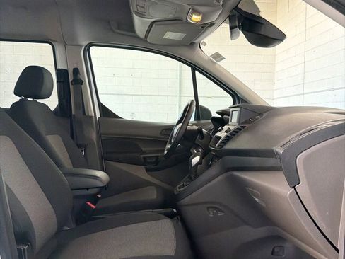 Used 2020 Ford Transit Connect XL image 30
