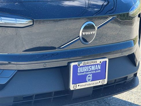 New 2026 Volvo EX30 Plus w/ Protection Package Premier image 2