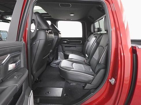 New 2026 RAM 2500 Laramie AWD/4WD image 25