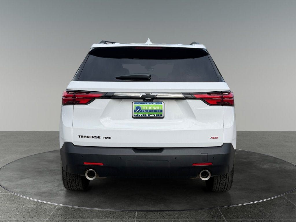 Used 2022 Chevrolet Traverse RS AWD/4WD image 9